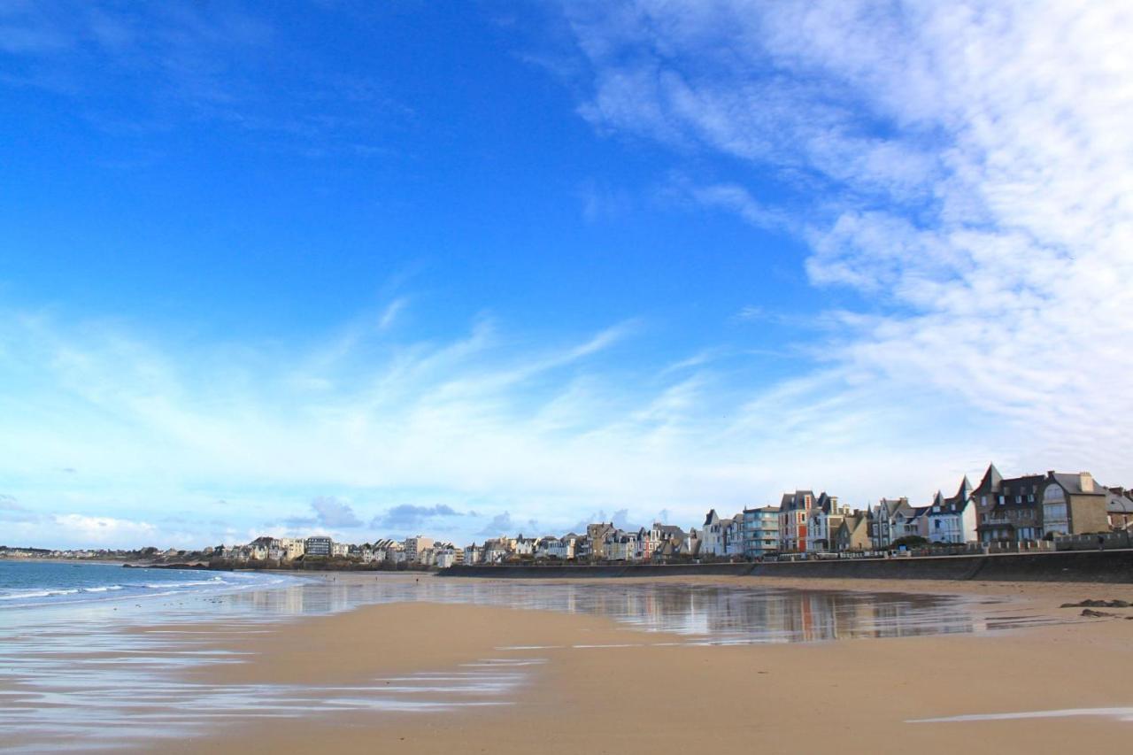 Saint-Malo Le Kruger 350 M Des Thermes Marins Apartment Luaran gambar